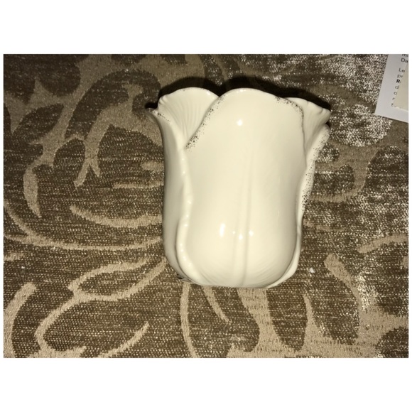 Lenox - "APRIL VOTIVE" (Tulip Shaped) NIB - Picture 6 of 8